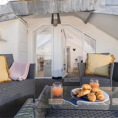 Stunning Views Over Mounts Bay With Balcony Пензанс Екстериор снимка